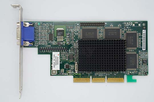 Matrox 迈创 G400 32MB显示卡G4+MA32G（MGA-G400A-E芯片）